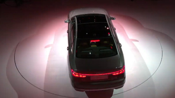 2020 A8 L സെഡാൻ ഇന്ത്യൻ വിപണിയിൽ അവതരിപ്പിച്ച് ഔഡി