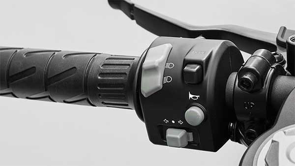 ക്വാർട്ടർ ലിറ്റർ ശ്രേണിയിൽ ഇടംപിടിച്ച് സിഎഫ്മോട്ടോ 250SR 