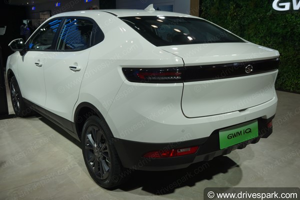 ഓട്ടോ എക്‌സ്‌പോ 2020: R1, iQ മോഡലുകൾ അവതരിപ്പിച്ച് GWM