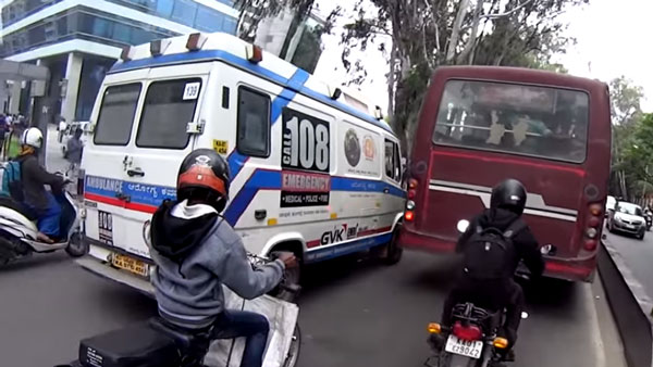 ഡ്രൈവിംഗ് ലൈസൻസ് നഷ്ടമായേക്കാവുന്ന പത്ത് ചെറിയ കാര്യങ്ങൾ