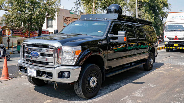 മോദിയുടേയും ട്രംപിന്റെയും ഔദ്യോഗിക വാഹനങ്ങൾ തമ്മിൽ ഒന്ന് മാറ്റുരയ്ക്കാം