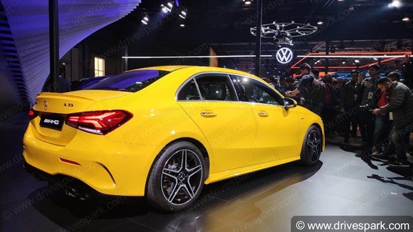 എ-ക്ലാസ് ലിമോസിൻ സെഡാന്റെ ബുക്കിംഗ് ആരംഭിച്ച് മെർസിഡീസ് 