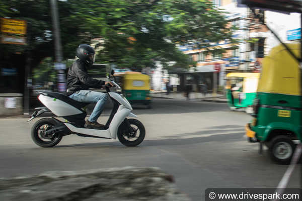 കോവിഡ്-19; എക്സപീരിയൻസ് കേന്ദ്രങ്ങളിൽ ടെസ്റ്റ് റൈഡുകൾ താൽകാലികമായി നിർത്താനൊരുങ്ങി ഏഥർ