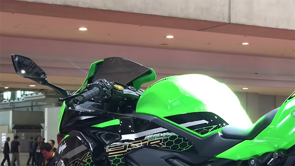 കവസാക്കി നിഞ്ച ZX-25R-ന്റെ അരങ്ങേറ്റവും വൈകും