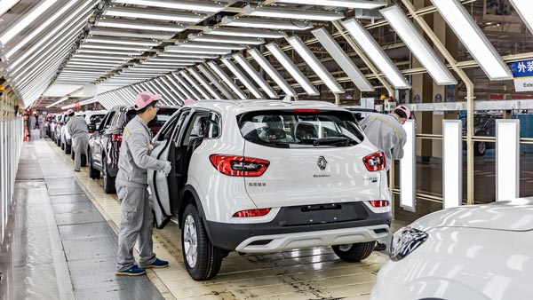 കോവിഡ്-19; ആരോഗ്യ പ്രവര്‍ത്തകര്‍ക്ക് സഹായ ഹസ്തവുമായി റെനോ