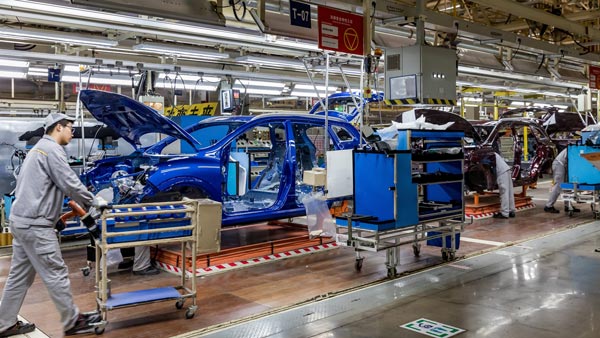 കോവിഡ്-19; ആരോഗ്യ പ്രവര്‍ത്തകര്‍ക്ക് സഹായ ഹസ്തവുമായി റെനോ