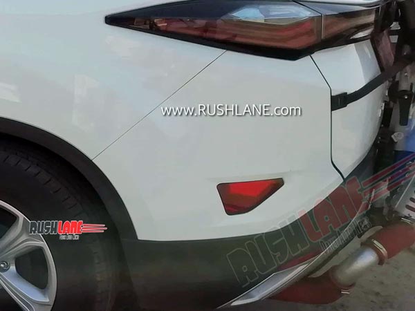 ബ്ലാക്ക് ആന്‍ഡ് വൈറ്റില്‍ ടാറ്റ ഹാരിയര്‍; പെട്രോള്‍ പതിപ്പിന്റെ സ്‌പൈ ചിത്രങ്ങള്‍ പുറത്ത്