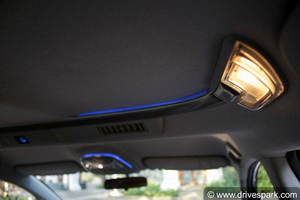 ക്രിസ്റ്റയുടെ സ്‌പെഷ്യല്‍ എഡിഷന്‍ പതിപ്പിനെ അവതരിപ്പിക്കാനൊരുങ്ങി ടൊയോട്ട