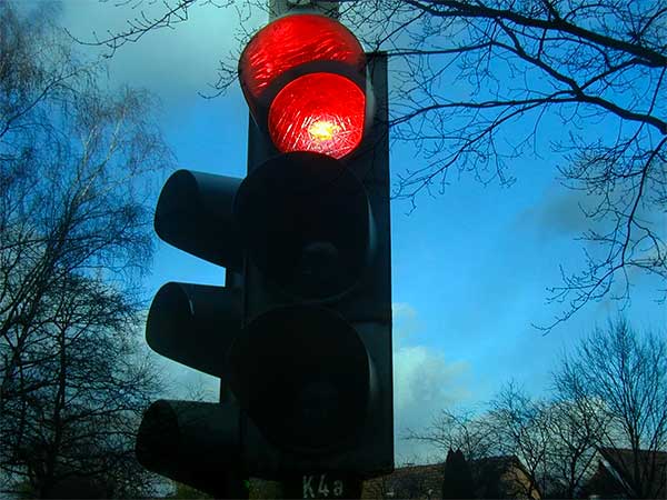 ചില ട്രാഫിക് നിയമങ്ങളും വിചിത്ര പിഴകളും