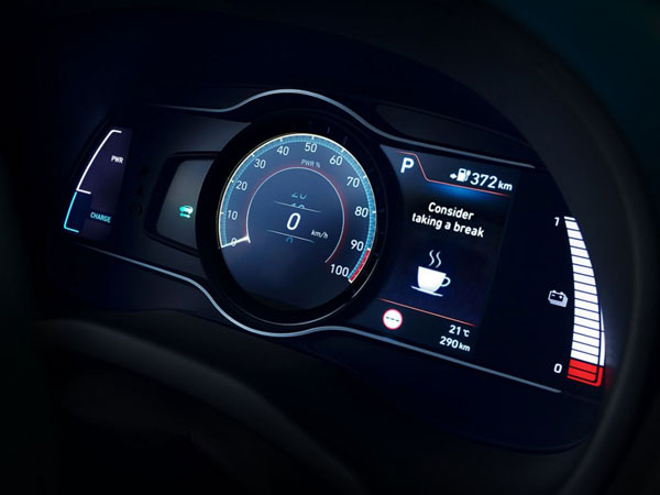 ഇലക്ട്രിക്ക് നെക്‌സോണും ഹിറ്റ്! പ്രതിമാസ വില്‍പ്പനയില്‍ ഒന്നാമത്