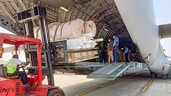 ലോക്ക്ഡൗൺ; 600 ടൺ മെഡിക്കൽ ഉപകരണങ്ങളും മറ്റ് അവശ്യസാധനങ്ങളും എത്തിച്ച് വ്യോമസേന