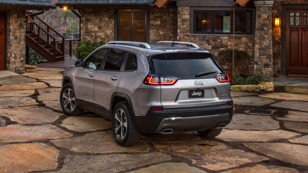 ഏഴ് സീറ്റർ എസ്‌യുവികളിൽ ഭാഗ്യം പരീക്ഷിക്കാൻ ജീപ്പ്, ഒരുങ്ങുന്നത് പുതിയ നാല് മോഡലുകൾ