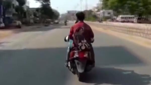 പകല്‍ കൊവിഡ് പരിചരണം, രാത്രിയുറക്കം കാറില്‍; ഡോക്ടര്‍ക്ക് താമസസൗകര്യമൊരുക്കി അധികൃതര്‍