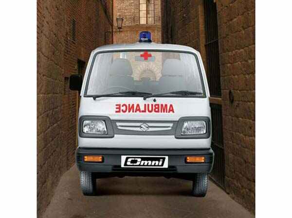 കൊവിഡ്-19; നാനോ കാർ ആംബുലൻസാക്കി മാറ്റി ഒരു യുവാവ്