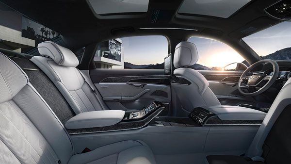 പുതിയ A8L സെക്യൂരിറ്റി ആർമേർഡ് പതിപ്പ് അവതരിപ്പിച്ച് ഔഡി