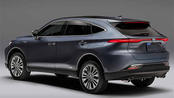 തിരിച്ചുവരവിനൊരുങ്ങി ടൊയോട്ട വെൻസ, ഇടംപിടിക്കുന്നത് പ്രീമിയം എസ്‌യുവി നിരയിലേക്ക്