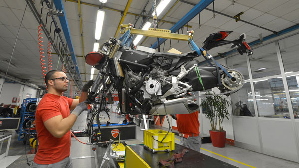 ഇലക്ട്രിക് സ്കൂട്ടറുകളും ഇ-ബൈക്കുകളും അവതരിപ്പിക്കാനൊരുങ്ങി ഡ്യുക്കാട്ടി