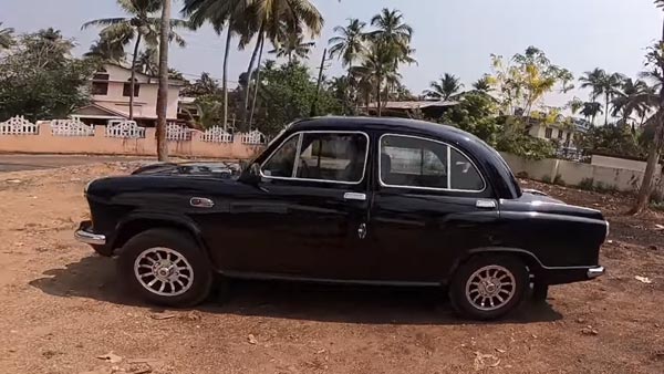 എൺപതുകളുടെ പ്രൗഢിയിൽ ഇന്നും തിളങ്ങി മാർക്ക് IV അംബാസഡർ