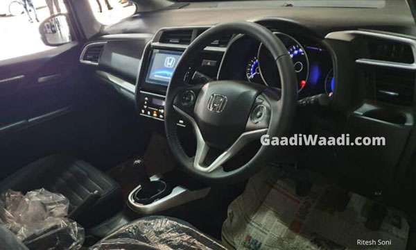 അരങ്ങേറ്റത്തിന് സജ്ജം; ഡീലര്‍ഷിപ്പില്‍ എത്തിയ ഹോണ്ട WR-V ഫെയ്‌സ്‌ലിഫ്റ്റ് ചിത്രങ്ങള്‍ പുറത്ത്