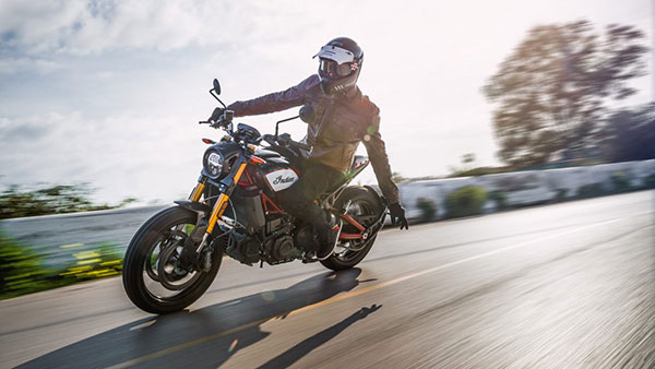 FTR കാർബൺ വെളിപ്പെടുത്തി ഇന്ത്യൻ, പ്രചോദനം F750 ഫ്ലാറ്റ് ട്രാക്കറിൽ നിന്ന്