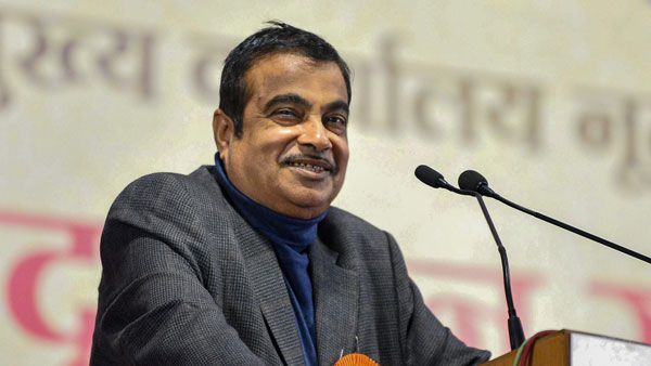 പൊതുഗതാഗതം ഉടന്‍ പുനരാരംഭിച്ചേക്കുമെന്ന് മന്ത്രി നിതിന്‍ ഗഡ്കരി