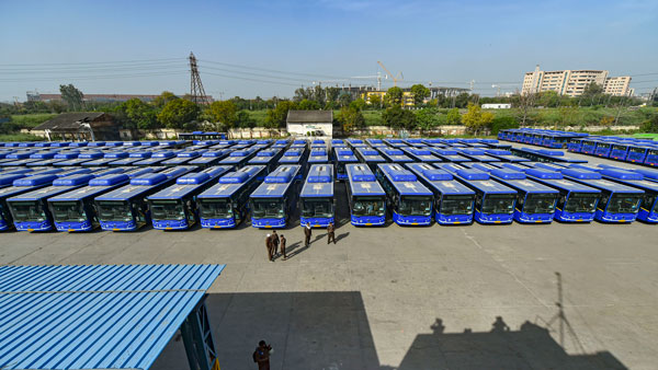 പൊതുഗതാഗതം ഉടന്‍ പുനരാരംഭിച്ചേക്കുമെന്ന് മന്ത്രി നിതിന്‍ ഗഡ്കരി