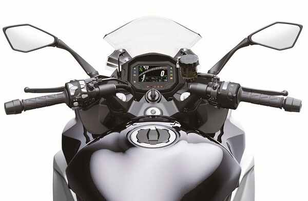 ഡീലര്‍ഷിപ്പുകളില്‍ എത്തി; നിഞ്ച 1000SX ഉടന്‍ കൈമാറുമെന്ന് കവസാക്കി