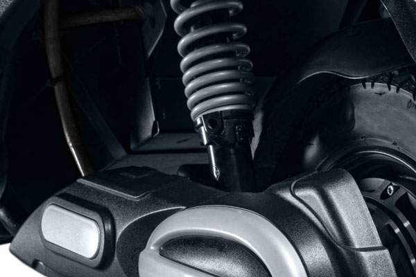 മാഗ്നസ് 60 ലെഡ് ആസിഡ് മോഡലിനെ പിന്‍വലിച്ച് ആംപിയര്‍