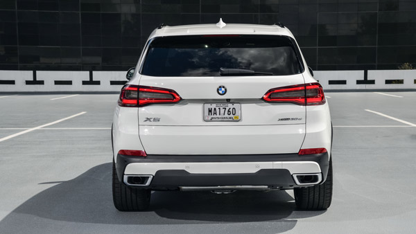 ബിഎംഡബ്ല്യു X5 X-ഡ്രൈവ് സ്പോർട്ട് X വേരിയന്റ് പുറത്തിറങ്ങി; വില 74.90 ലക്ഷം