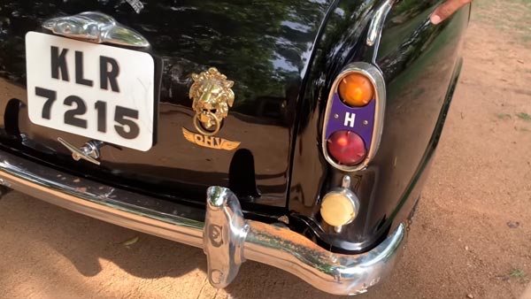 പ്രാചീന പ്രൗഢിയിൽ ഇന്നും തിളങ്ങി ആംബാസഡർ മാർക്ക് 1