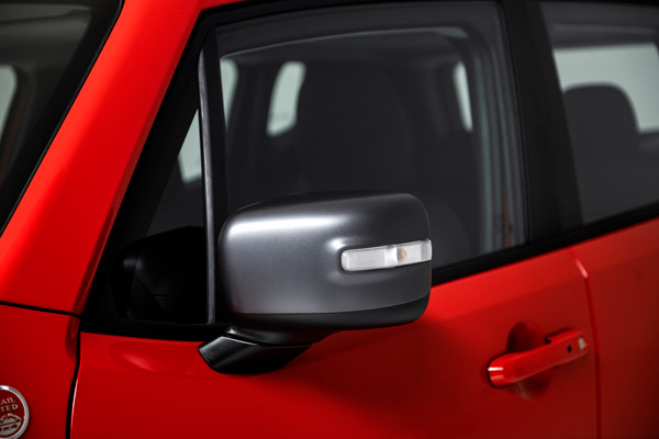 ഇന്ത്യ നിരത്തുകളിൽ പരീക്ഷണയോട്ടം നടത്തി ജീപ്പ് റെനെഗേഡ്