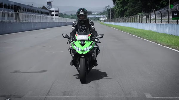 നിഞ്ച ZX-25R -ന്റെ കരുത്തും ടോര്‍ഖും വെളിപ്പെടുത്തി കവസാക്കി