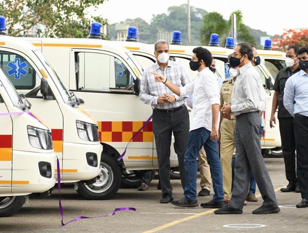 കൊവിഡ്-19; മഹാരാഷ്ട്ര സർക്കാരിന് ആംബുലൻസുകൾ വാഗ്ദാനം ചെയ്ത് മഹീന്ദ്ര