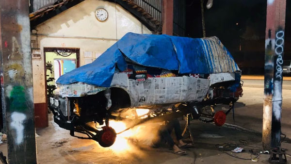 'രാവണനാണിവൻ തനി രാവണൻ'; മാരുതി 800 മോൺസ്റ്റർ ട്രക്ക്