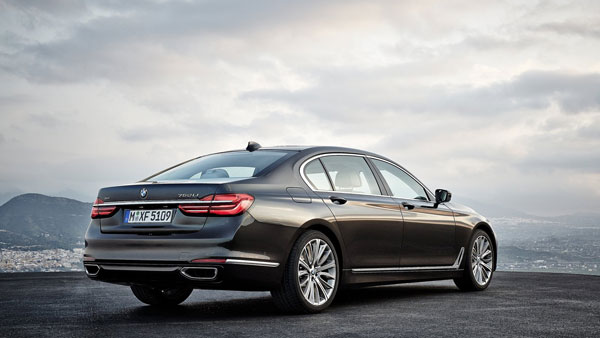 സൗരവ് ഗാംഗുലിക്ക് ഇന്ന് 48-ാം പിറന്നാള്‍; കാര്‍ ശേഖരത്തിലെ പ്രധാനികള്‍ ഇവര്‍