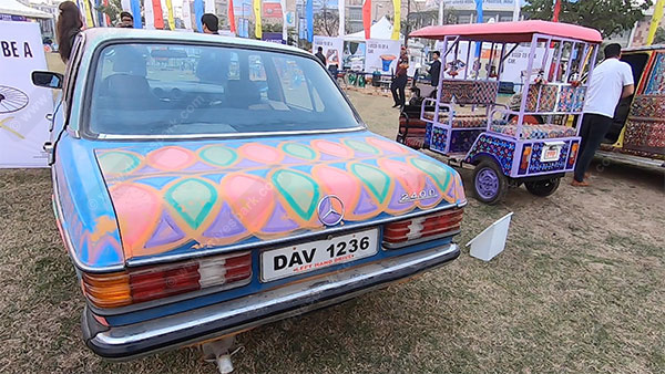 വാഹനങ്ങൾ ഇനി ഇഷ്ടാനുസൃതം കളർ ചെയ്യാം; മൾട്ടി കളർ വാഹനങ്ങൾ നിയമവിരുധമല്ലെന്ന് പഞ്ചാബ് ഹൈക്കോടതി