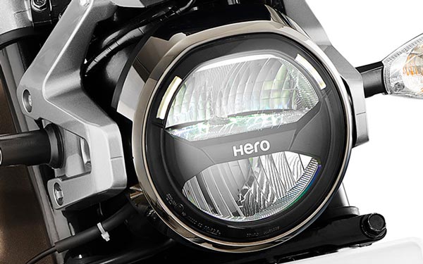 ബിഎസ് VI എക്സ്പള്‍സ് 200 ഡീലര്‍ഷിപ്പുകളില്‍ എത്തിച്ച് ഹീറോ