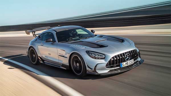 730 bhp കരുത്തുമായി AMG GT ബ്ലാക്ക് സീരീസ് അവതരിപ്പിച്ച് മെർസിഡീസ്