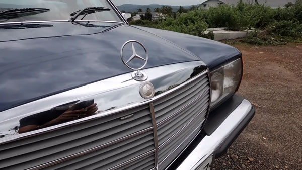 മനോഹരമായി പുനരുധരിച്ച മെർസിഡീസ് ബെൻസ് W123; വീഡിയോ