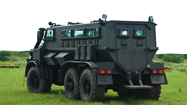 ബഹു കേമൻ തന്നെ മഹീന്ദ്രയുടെ പുതിയ പ്രതിരോധ വാഹനം