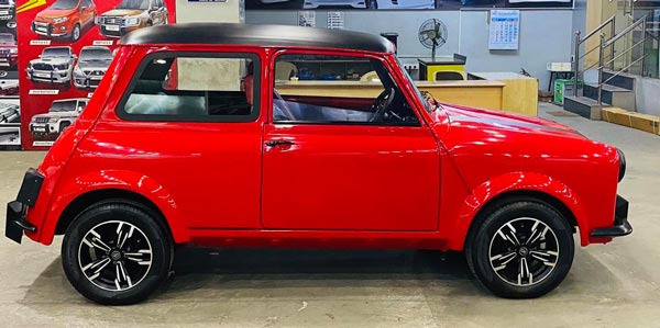 മിനി കൂപ്പറായി രൂപം മാറി പ്രീമിയർ പദ്മിനി