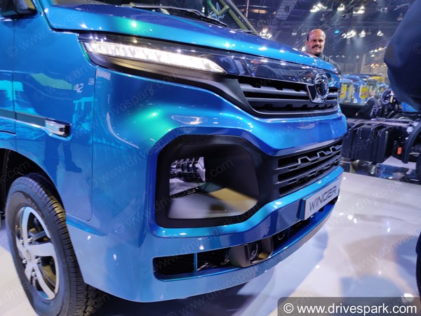 കൊവിഡ്-19; മഹാരാഷ്ട്ര സർക്കാരിന് 20 ആംബുലൻസുകളും 10 കോടി രൂപയും സംഭാവന നൽകി ടാറ്റ സൺസ് ഫൗണ്ടേഷൻ