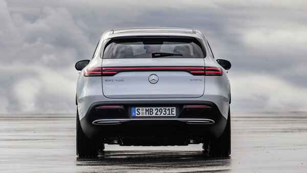 ആഢംബര കാര്‍ വിപണിയും തകര്‍ന്നു; ആറ് മാസത്തെ വില്‍പ്പന കണക്കുകളുമായി മെര്‍സിഡീസ് ബെന്‍സ്