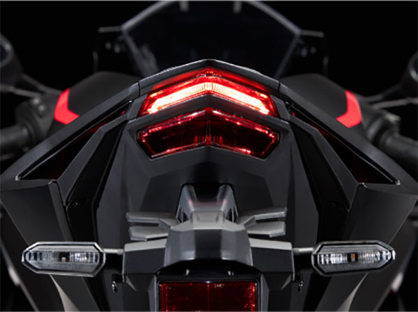 CBR 250RR ഗരുഡ X സമുറായ് എഡിഷൻ പുറത്തിറക്കി ഹോണ്ട