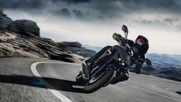 2021 മോഡൽ Z1000 നേക്കഡ് റോഡ്സ്റ്റർ അവതരിപ്പിച്ച് കവസാക്കി