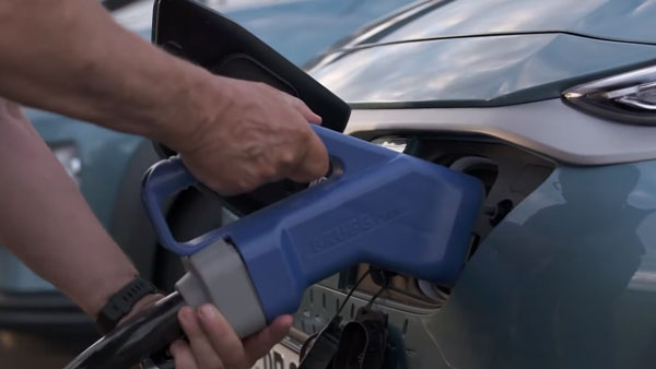 ഒറ്റ ചാർജിൽ 1026 കിലോമീറ്റർ മൈലേജ്; ചരിത്രം കുറിച്ച് ഹ്യുണ്ടായി കോന ഇവി