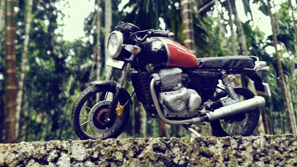 റോയല്‍ എന്‍ഫീല്‍ഡ് ഇന്റര്‍സെപ്റ്റര്‍ 650 മിനിയേച്ചര്‍ വൈറലാകുന്നു; വീഡിയോ