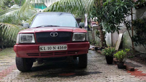 ഗൾവിംഗ് ഡോറുകളുമായി പരിഷ്കരിച്ച ടാറ്റ സിയറ