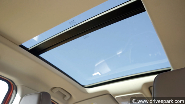 ഹാരിയർ ബി‌എസ് VI ഓട്ടോമാറ്റിക്കിന് കണ്ണഞ്ചിപ്പിക്കുന്ന ഡിസ്‌കൗണ്ടുമായി ടാറ്റ്