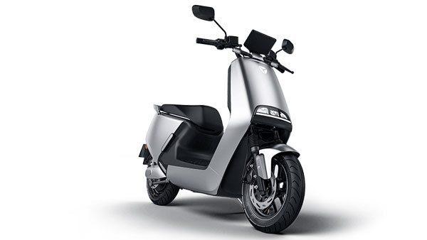 യാദിയ ഇലക്ട്രിക് സ്കൂട്ടറിന്റെ പരസ്യത്തിൽ പ്രത്യക്ഷപ്പെട്ട് വിൻ ഡീസൽ